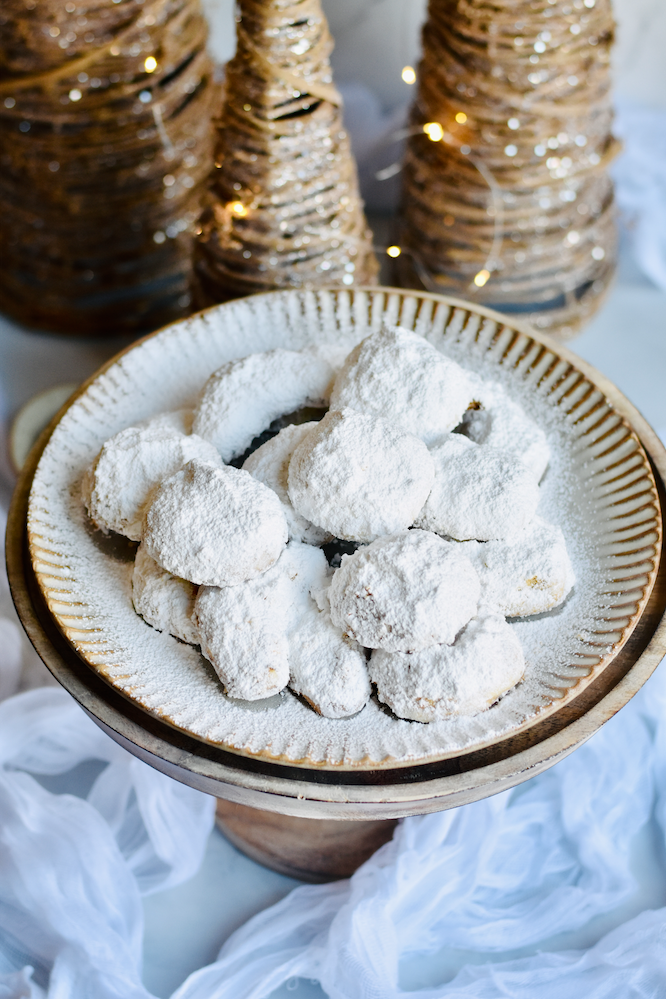 Greek traditional Christmas butter cookies (kourabiethes/kourabiedes with almonds made in Greece approximately 900gr outlet