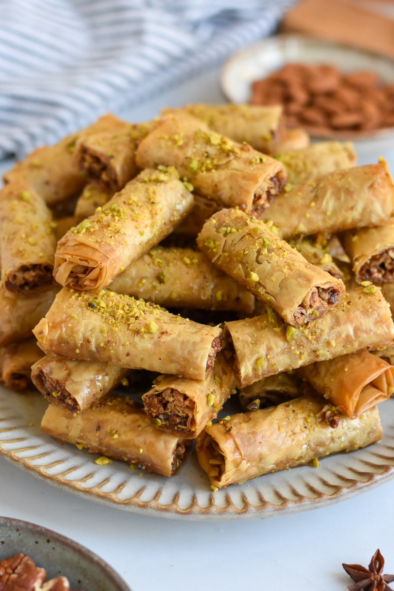 greek rolled baklava -2